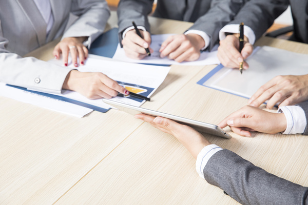 企業(yè)如何應(yīng)對突發(fā)事件？