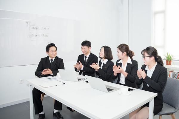 集團人才梯隊建設(shè)：培養(yǎng)核心人才，提升企業(yè)競爭力