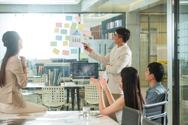 薪酬與績效掛鉤：激勵員工，提高工作表現(xiàn)