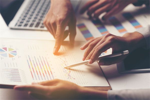 市場(chǎng)趨勢(shì)洞察：抓住市場(chǎng)變化，調(diào)整營(yíng)銷策略