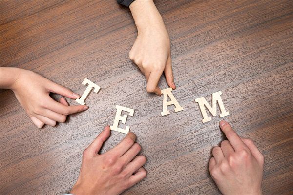 智慧管理與決策：量身定制，解決企業(yè)挑戰(zhàn)