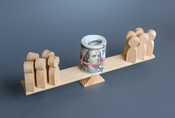 供應商管理：選擇與管理優(yōu)質供應商，確保供應穩(wěn)定