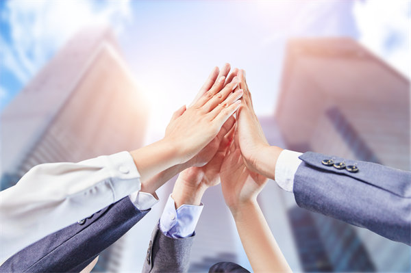 立足企業(yè)實(shí)際，制定可行經(jīng)營(yíng)計(jì)劃，確保企業(yè)穩(wěn)健前行