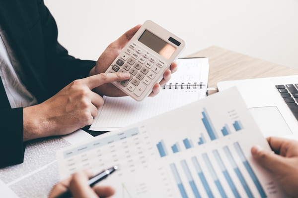 企業(yè)預算管理與風險控制結合，保障穩(wěn)健經營與發(fā)展