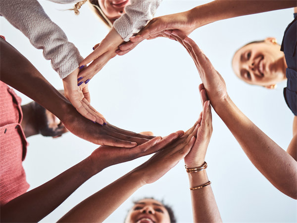 全球化背景下，集團管控如何適應(yīng)多元文化？