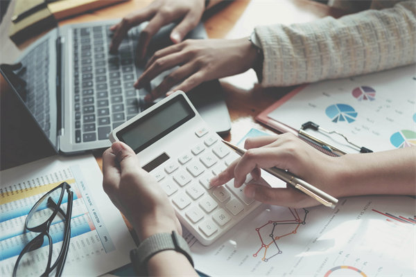 面對經濟新常態(tài)，企業(yè)如何靈活調整預算策略？