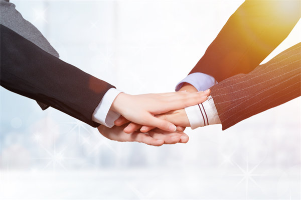 長期激勵(lì)與短期薪酬如何平衡，吸引并留住關(guān)鍵人才？