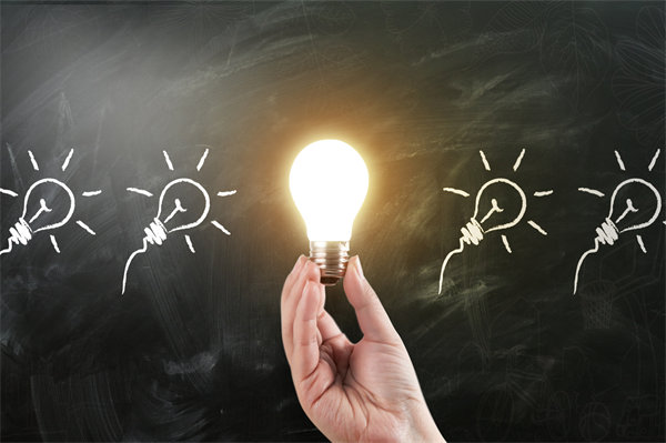 經(jīng)濟(jì)全球化，如何調(diào)整年度經(jīng)營(yíng)計(jì)劃適應(yīng)國(guó)際市場(chǎng)變化？