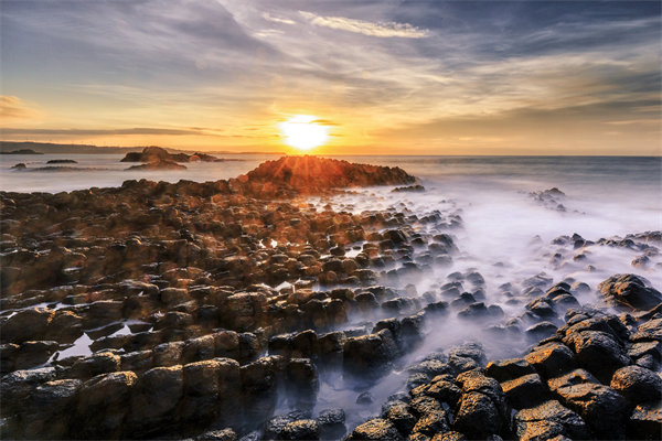 企業(yè)管理咨詢?nèi)绾沃φ闹萜髽I(yè)提升競爭力？