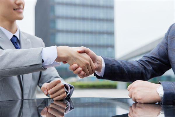 客戶為中心，管理咨詢?nèi)绾沃ζ髽I(yè)優(yōu)化服務體驗？