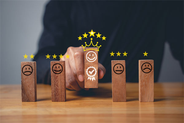 客戶為中心，管理咨詢?nèi)绾沃ζ髽I(yè)優(yōu)化服務(wù)體驗(yàn)？