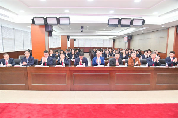 漢森制藥營銷戰(zhàn)略規(guī)劃報(bào)告暨精益營銷項(xiàng)目駐場階段總結(jié)大會