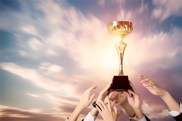 績效與薪酬脫鉤，薪酬咨詢?nèi)绾沃厮芨咝Ъ钸B接機制？