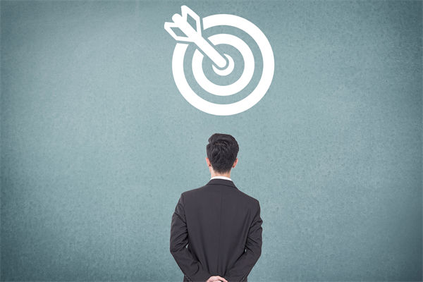 當(dāng)行業(yè)競(jìng)爭(zhēng)白熱化，戰(zhàn)略管理如何助企業(yè)脫穎而出？