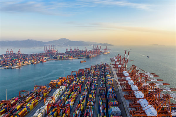 美線貨運(yùn)訂艙就像“搶票”，制造業(yè)有什么看法？