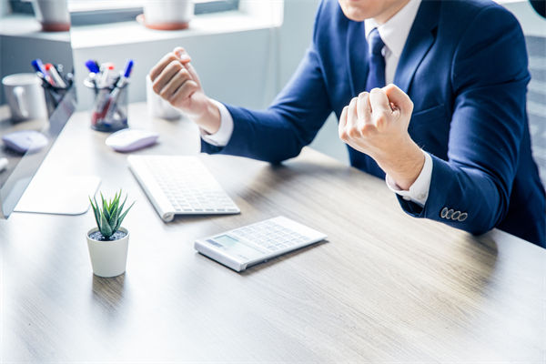 新員工入職三月變老油條，文化如何阻止組織熵增？