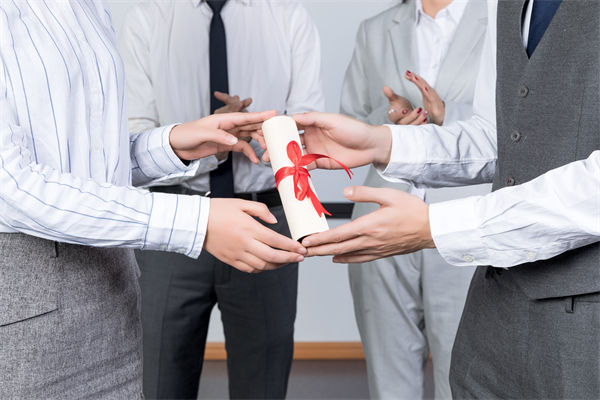 跨代際管理矛盾頻發(fā)，人力資源有何妙招實(shí)現(xiàn)協(xié)同共生？