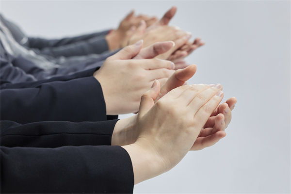 企業(yè)文化管理為何總走樣？這些隱性斷層您察覺了嗎？