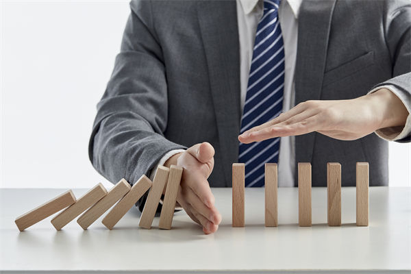 企業(yè)為保預(yù)算平衡砍項(xiàng)目，錯(cuò)失發(fā)展機(jī)遇，值得嗎？