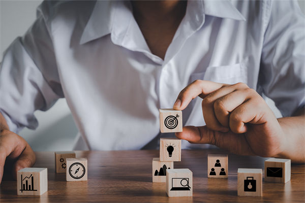 戰(zhàn)略目標(biāo)層層分解后，部門(mén)協(xié)同為何反成內(nèi)耗根源？